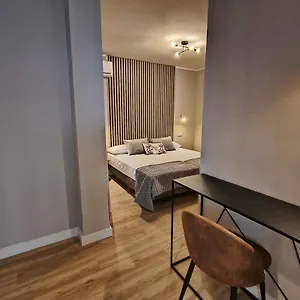 2* Pensión Ronda
